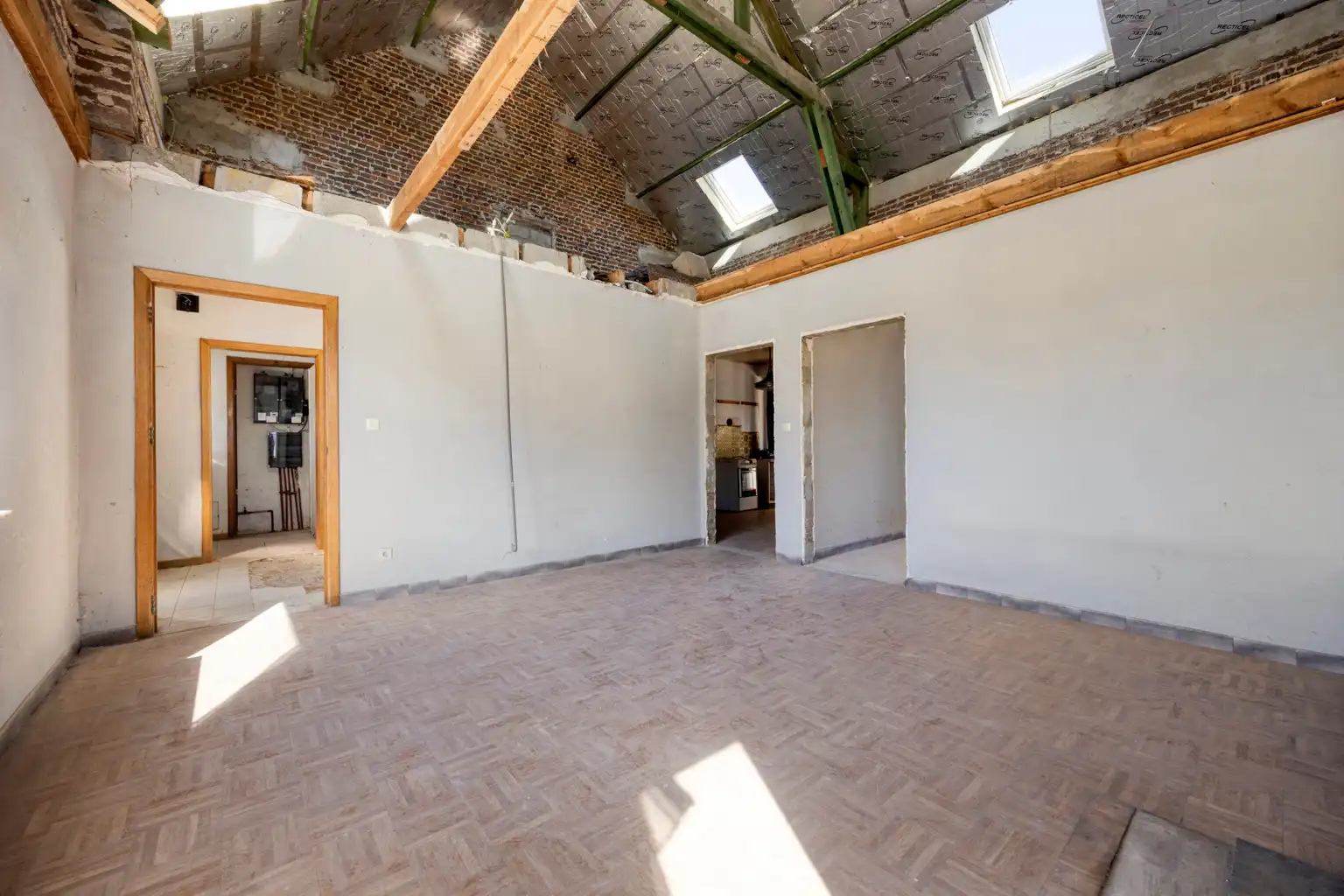 VERDER TE RENOVEREN WONING MET TUIN IN TIENEN foto 5