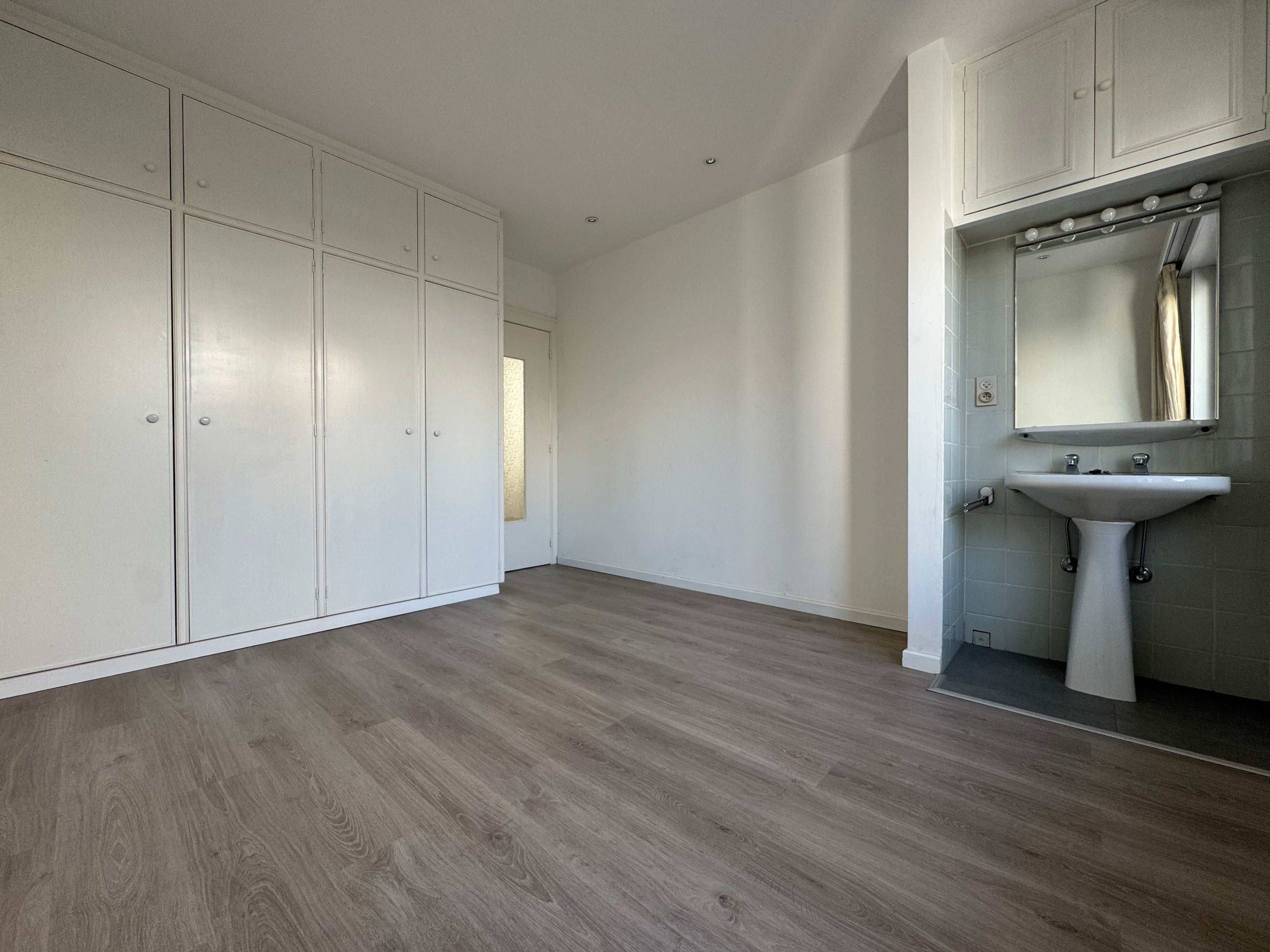 Instapklaar appartement in hartje Oostende foto 11