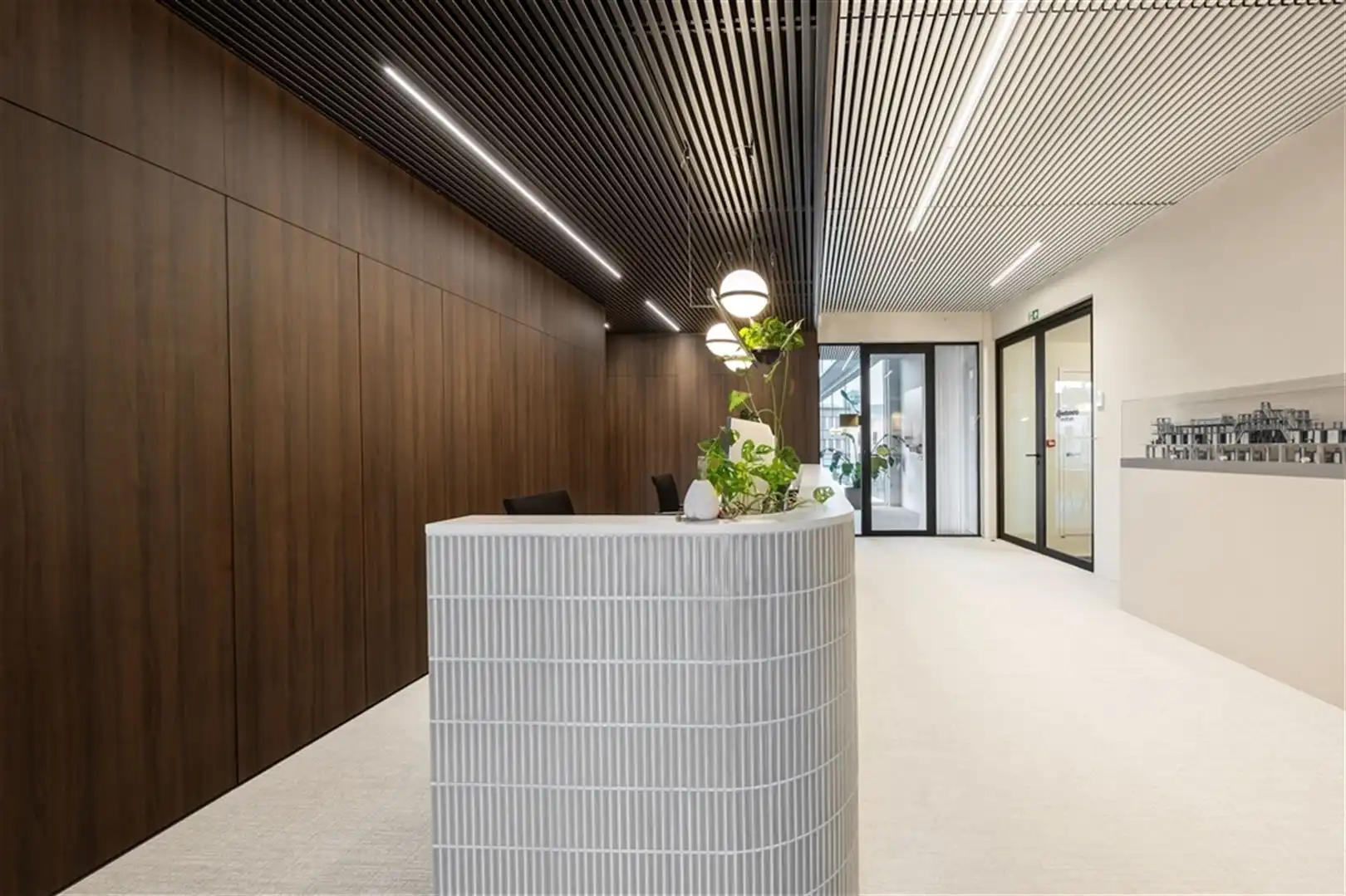 Kantoorverdieping te huur in modern kantoorgebouw foto 22