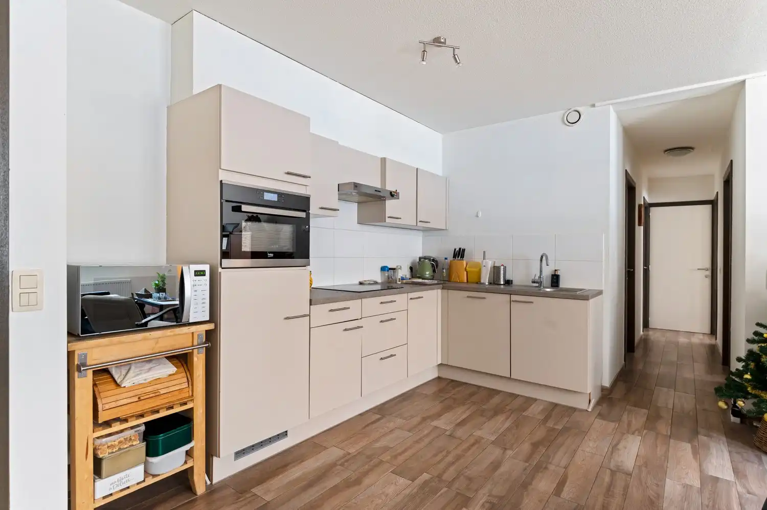 Energiezuinig twee slaapkamer appartement! foto 3