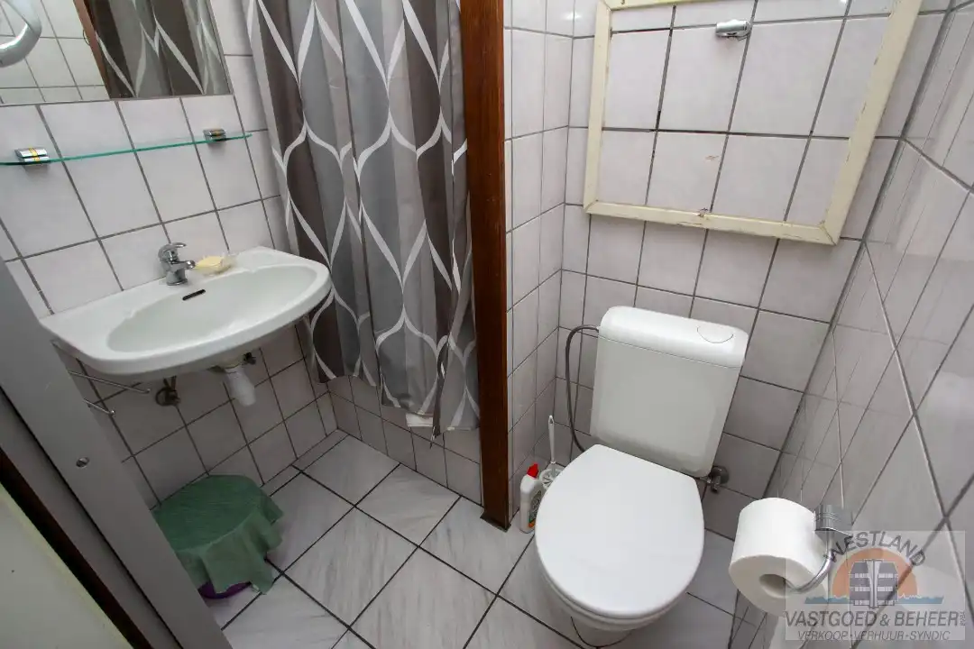 Op te frissen 1 -  slaapkamerappartement foto 6