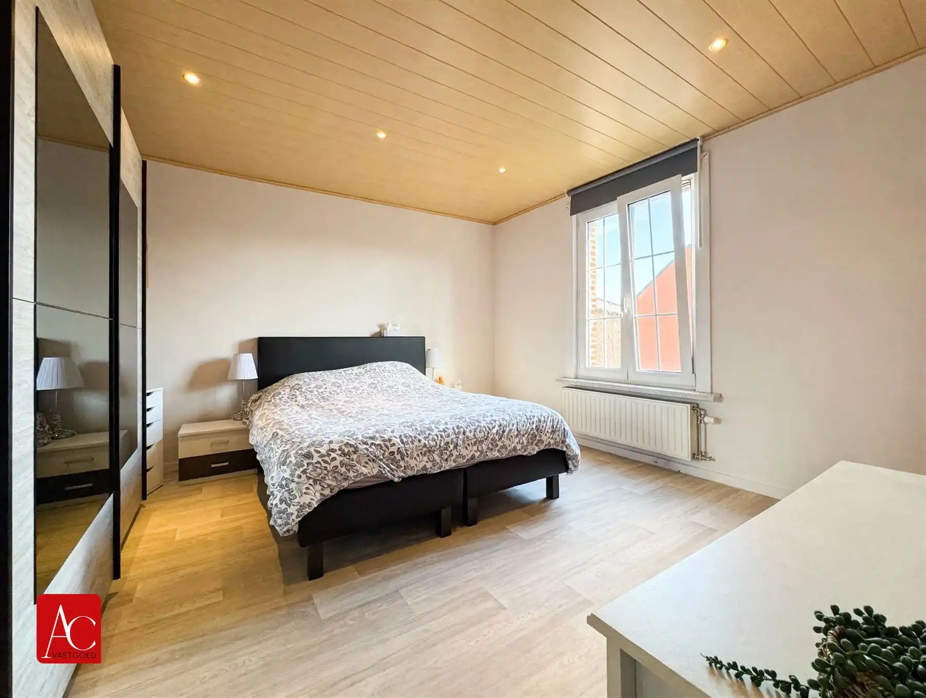 Woning met 5 slaapkamers en terras  foto 18