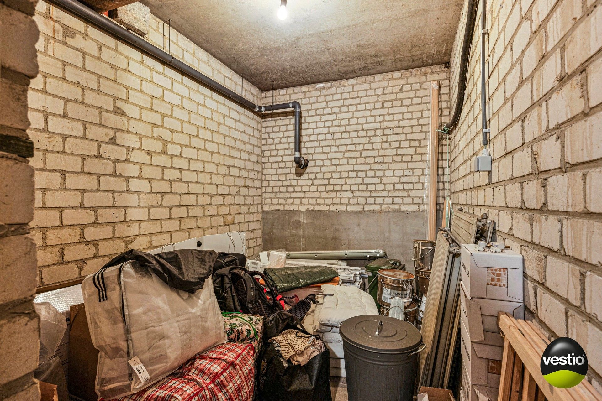 Leuke, gerenoveerde handelsruimte (ca. 80 m²) aan het Capucienenplein! foto 6