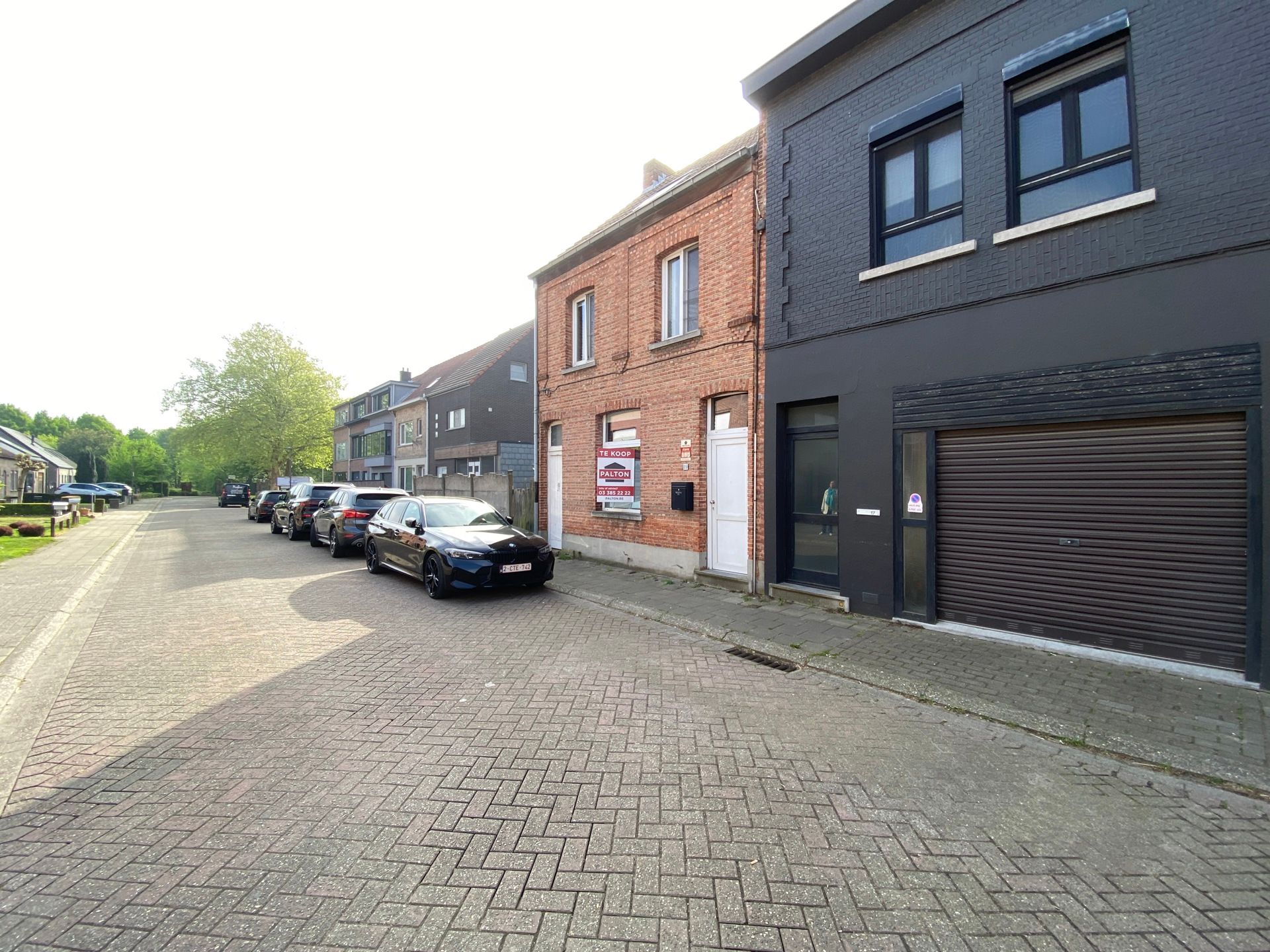 Deels te renoveren ruime HOB, 4 slaapkamers en bureel  foto 3