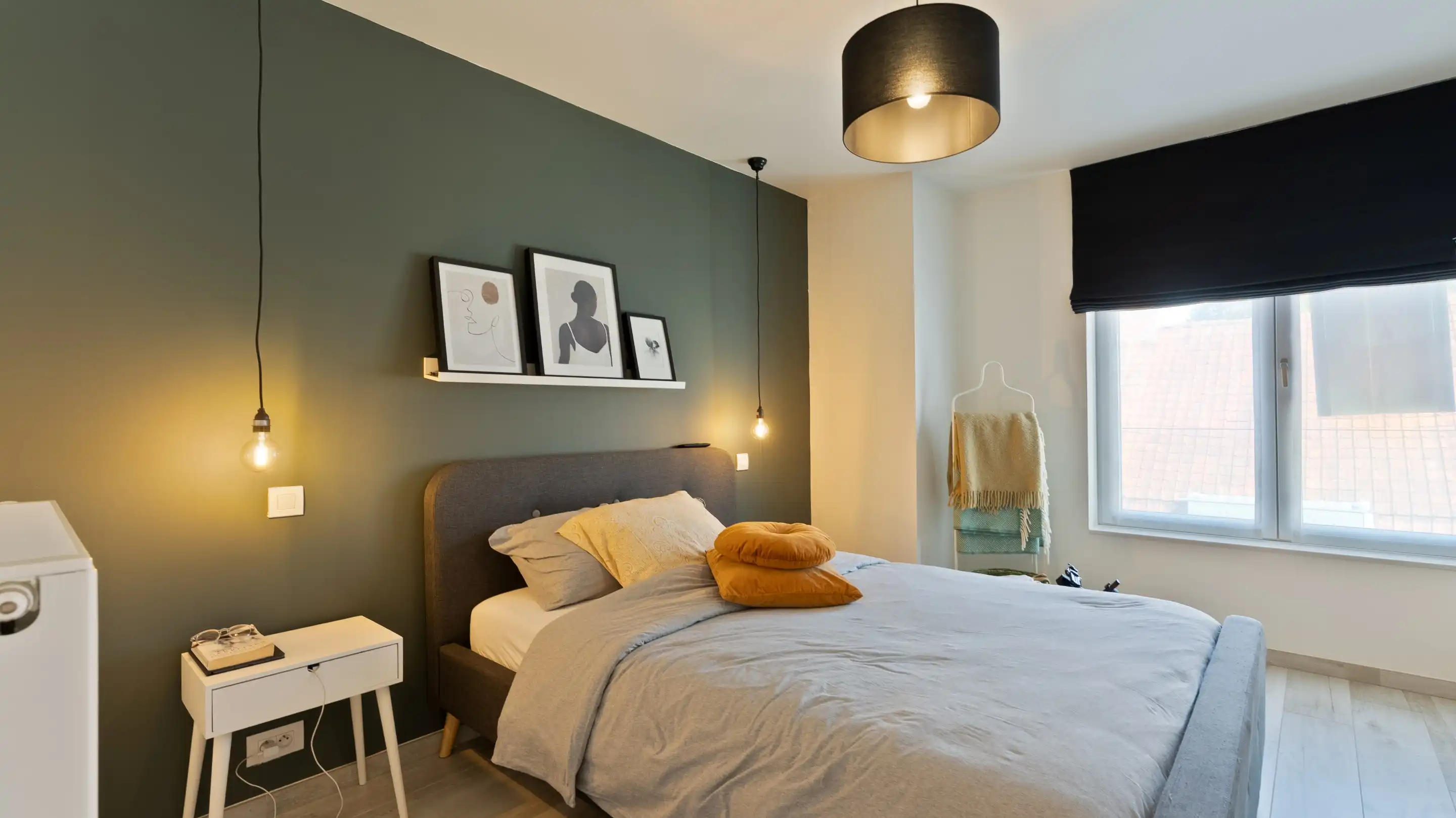 Gezellig en lichtrijk 2-slaapkamerappartement met ruim terras en garagebox foto 19