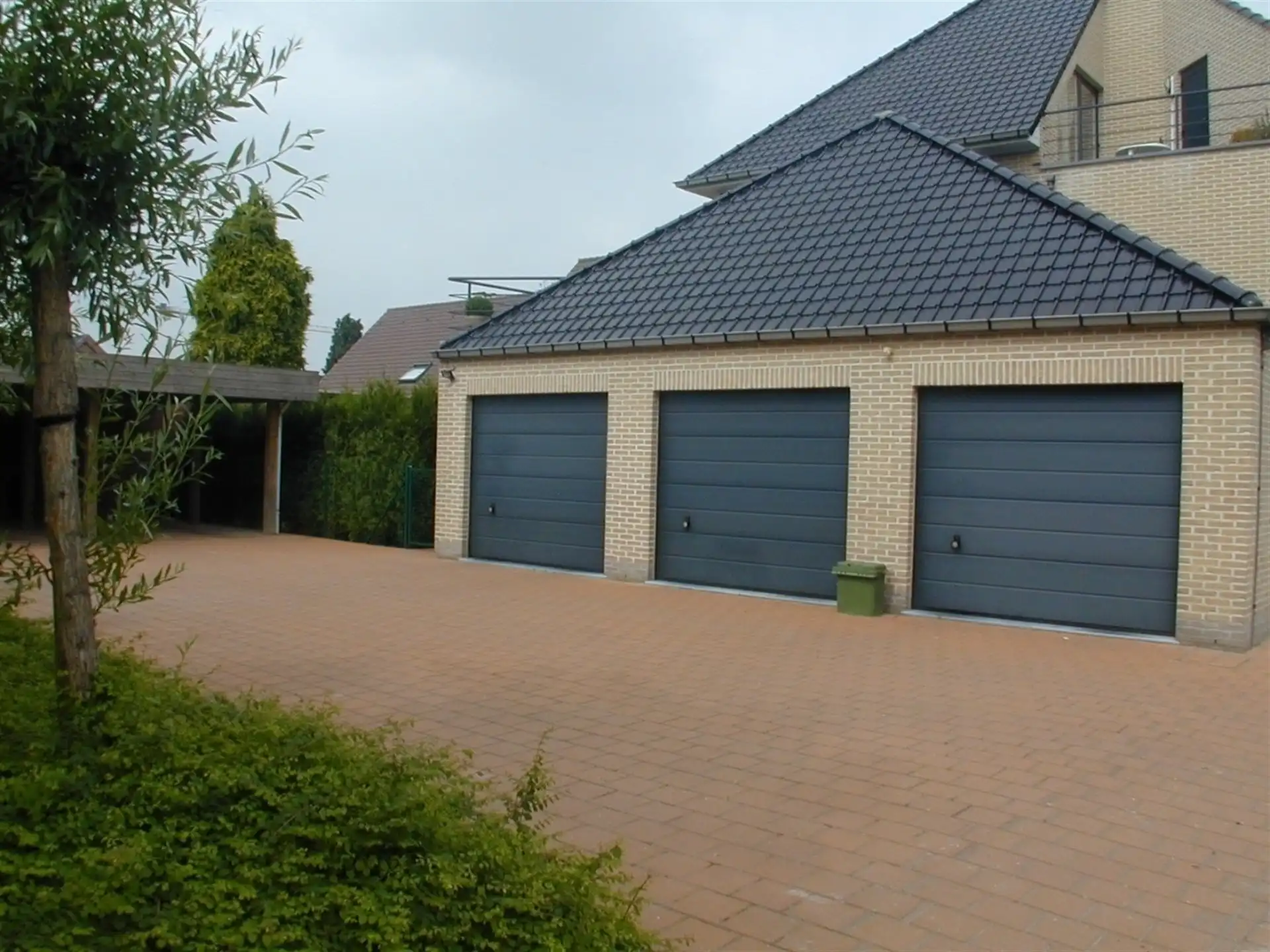 Appartement met groot terras gelegen op tweede verdieping van residentie “De Klaproos”. foto 9