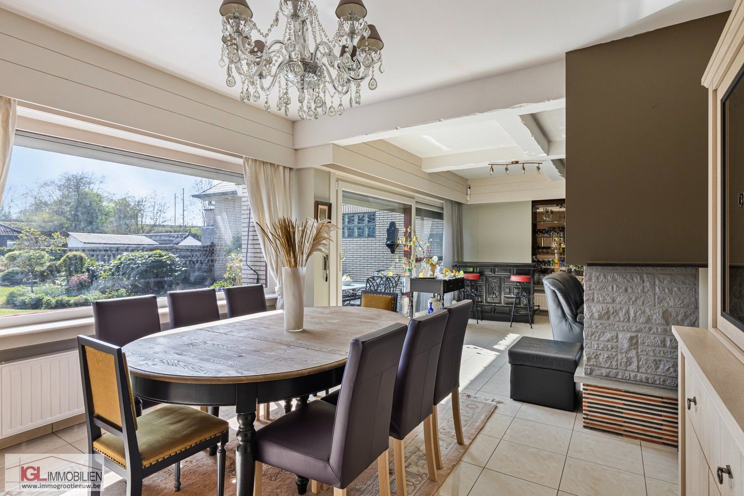 Uitzonderlijke woning met 4 slaapkamers en zwembad foto 7