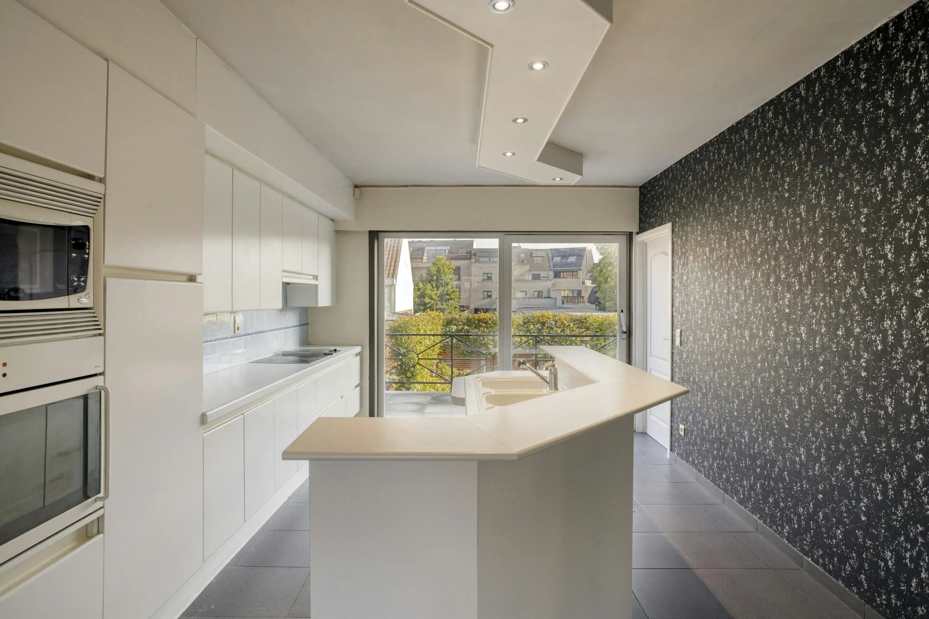 Opbrengsteigendom met 2 appartementen in centrum Oostkamp foto 12
