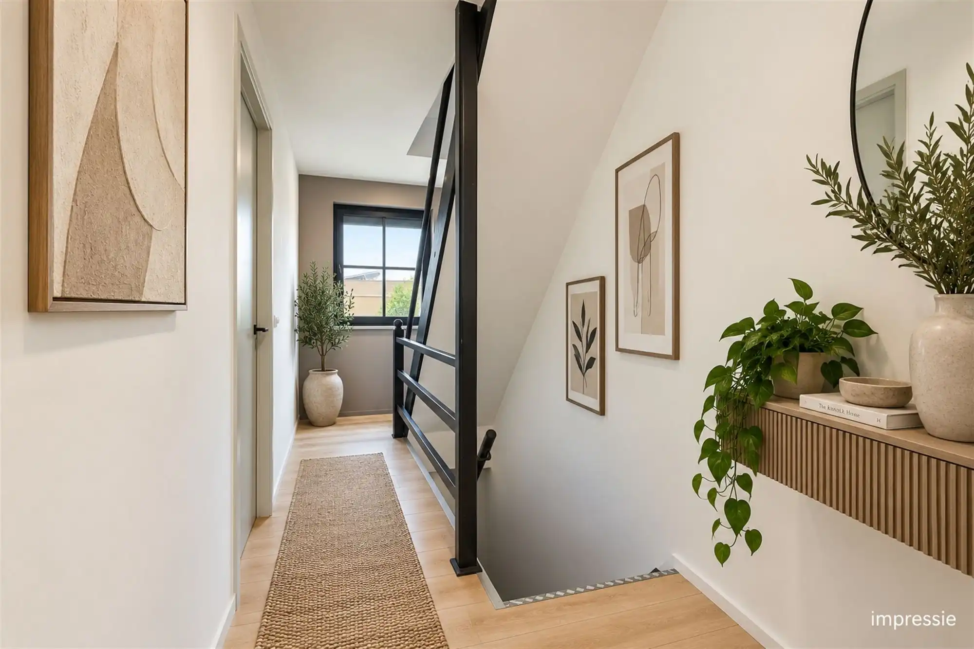 Ruime, instapklare woning met 5 slaapkamers en 2 badkamers  foto 26