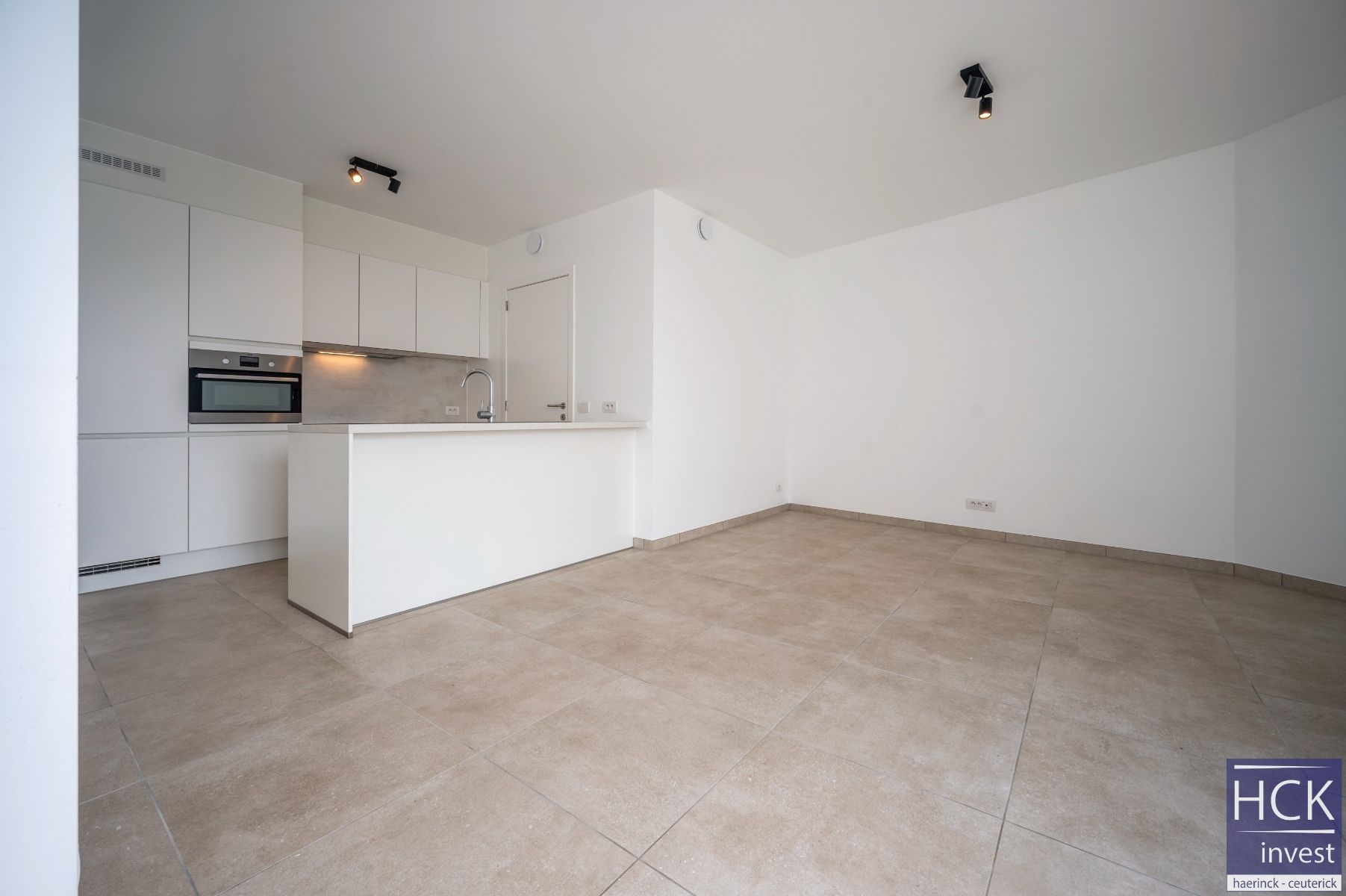 ANZEGEM - Knap nieuwbouwappartement met 2 SLPK, ultra energiezuinig! foto 3