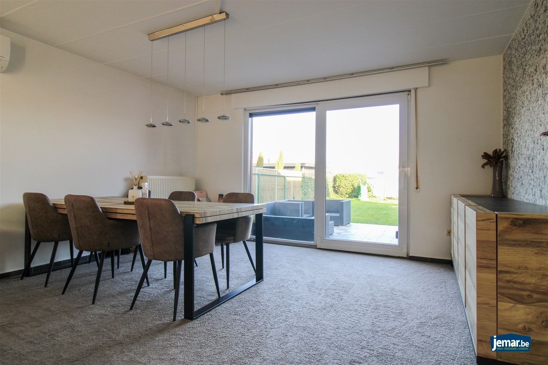 Instapklare gezinswoning met 4 slaapkamers, 2 badkamers in kindvriendelijke, rustige omgeving! foto 7
