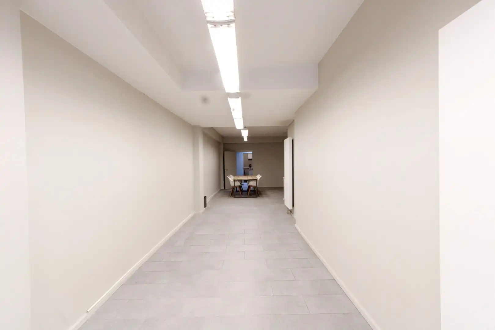 Winkel-kantoorruimte te huur Lippenslaan 26 foto 3