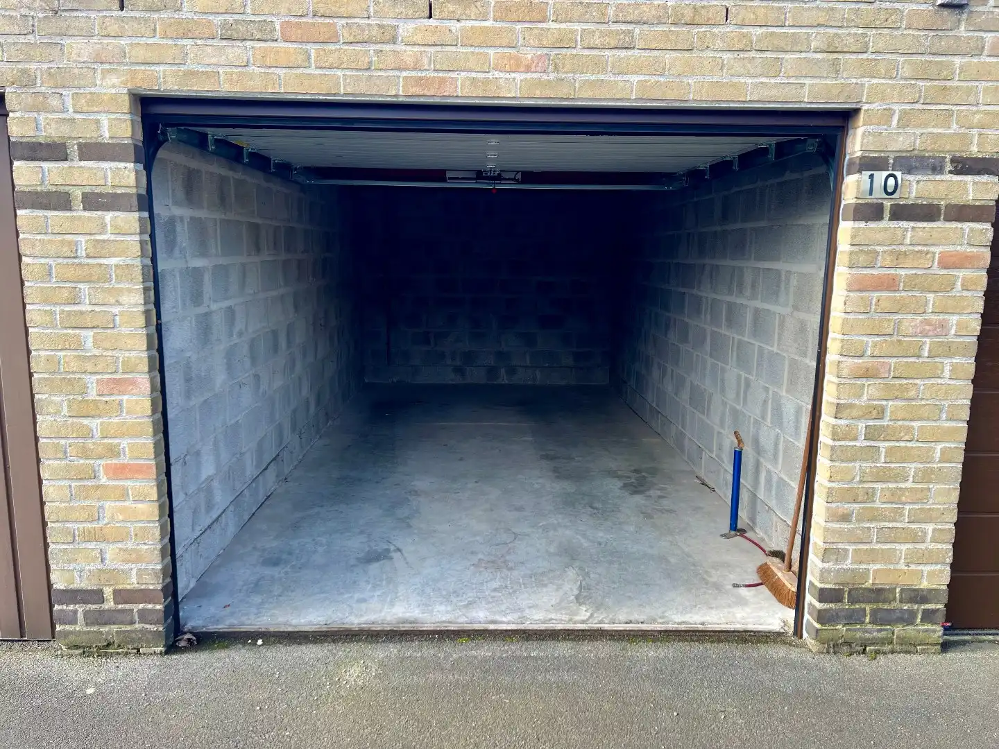 Afgesloten garage - rand Wenduine foto 4