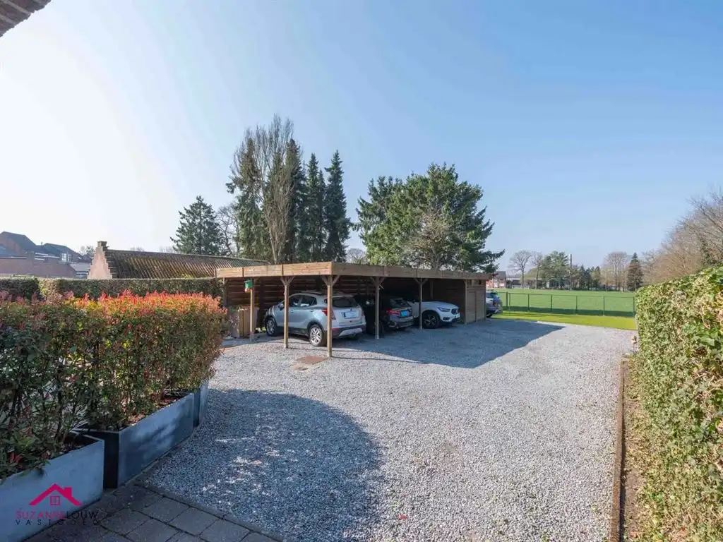 Meergezinswoning in gesloten bebouwing foto 5