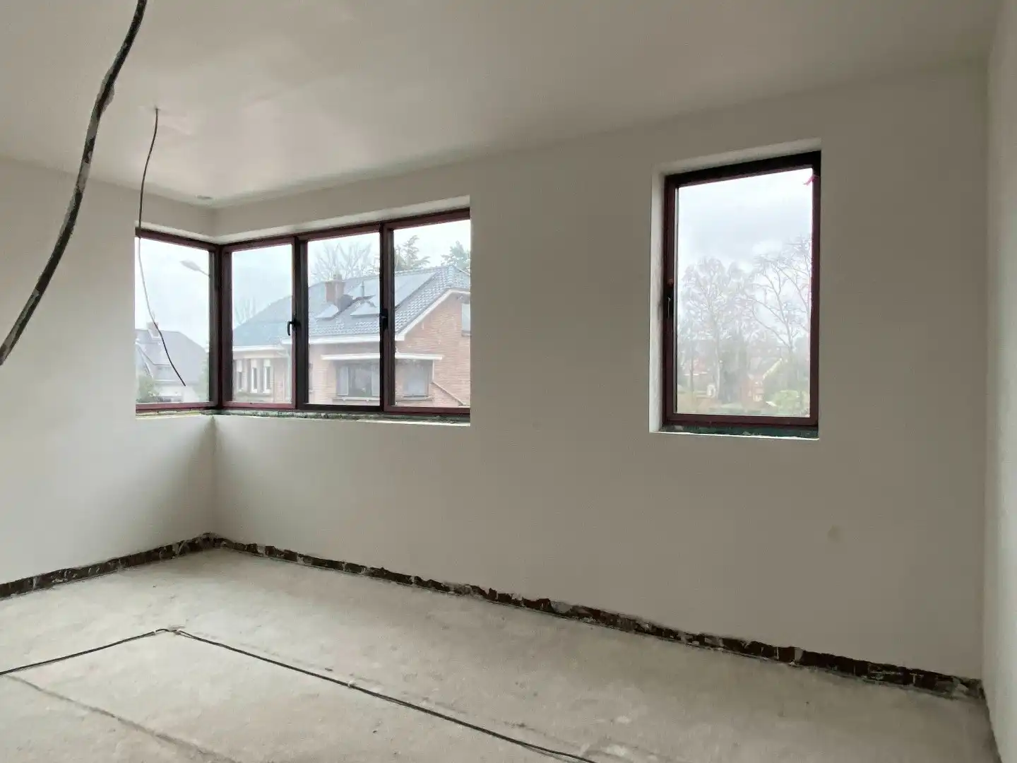 Luxueus én energieneutraal nieuwbouw villa-appartement  van 168 m² met 3 slaapkamers + 2 ondergrondse staanplaatsen + ruime kelder in kleine residentie te Schil foto 9