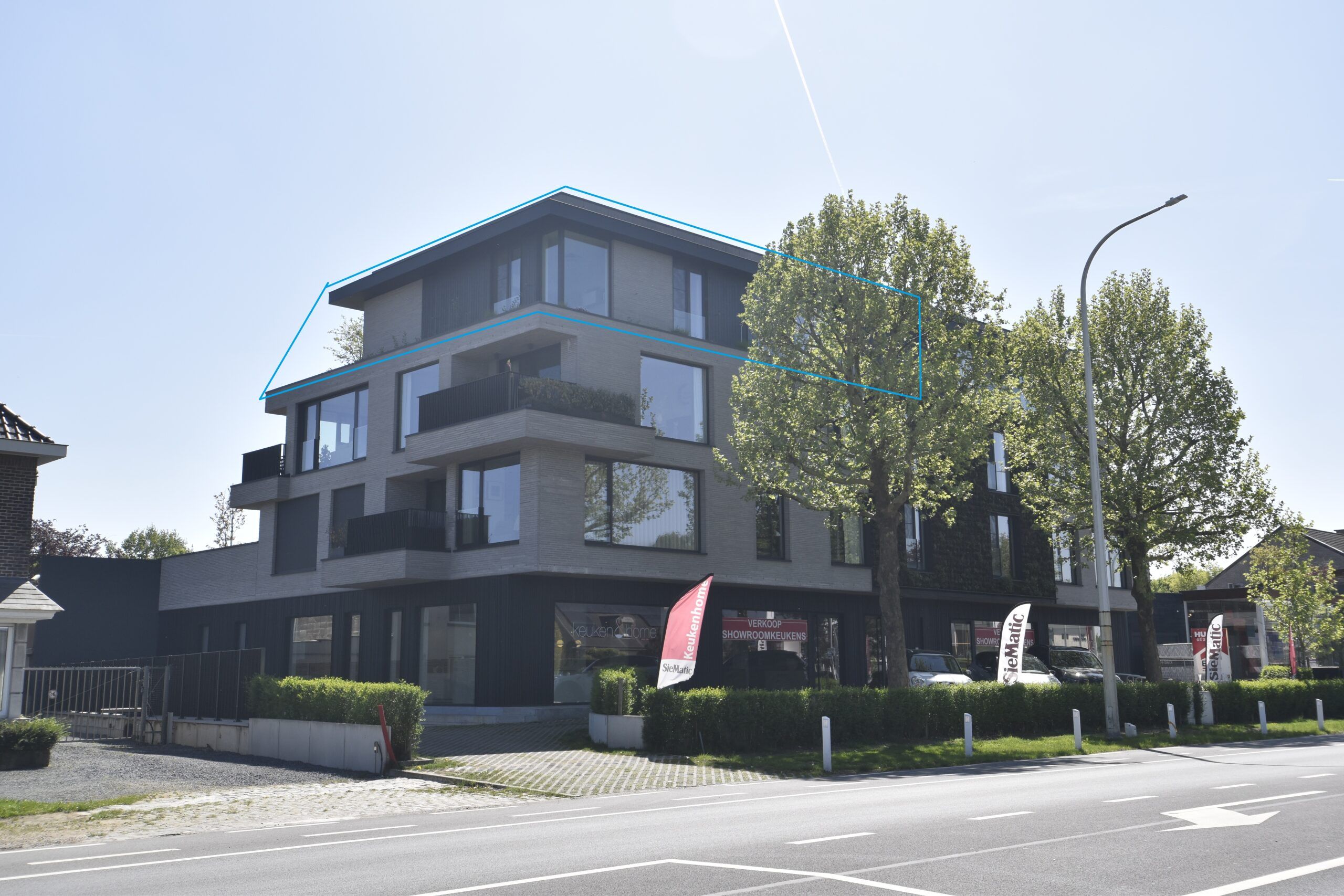 Modern penthouse met schitterend uitzicht en topafwerking – incl. autostaanplaats en berging foto {{pictureIndex}}