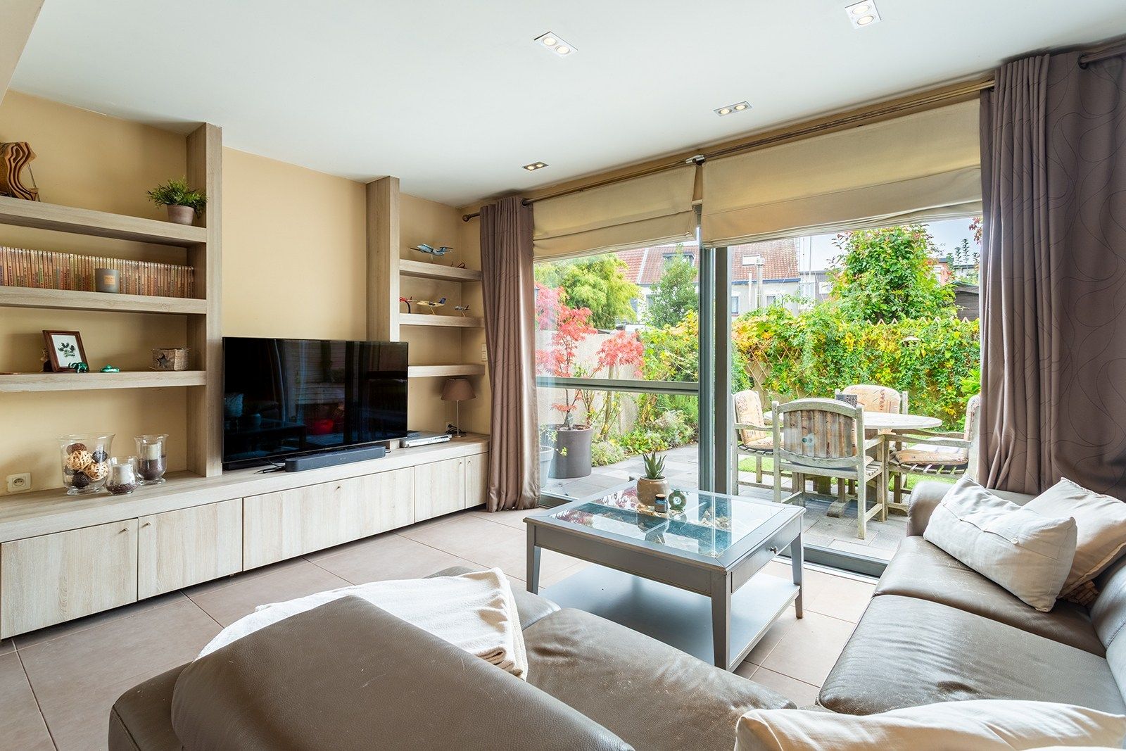 Energiezuinige woning met tuin in Groenenhoek foto {{pictureIndex}}