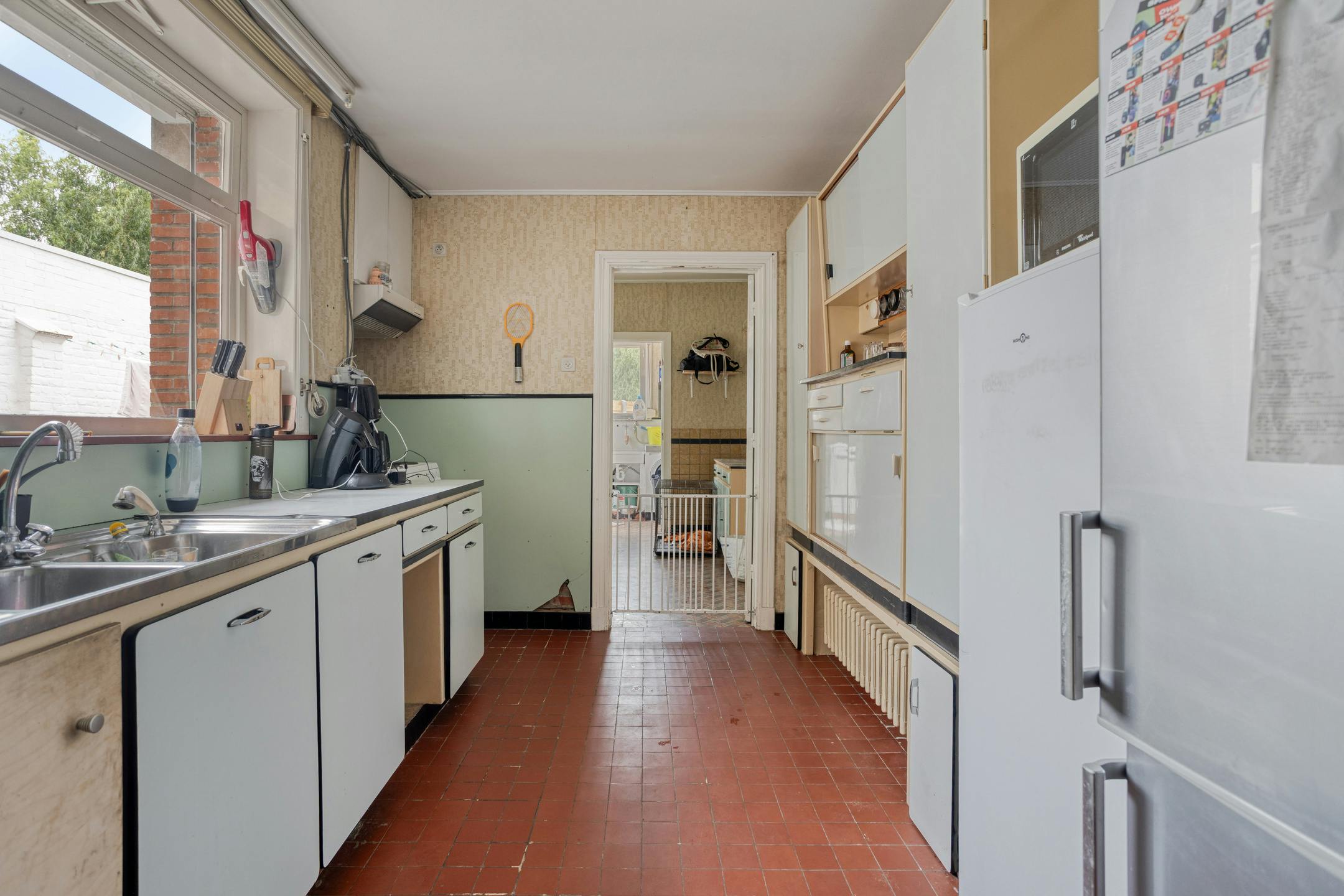 Lichtrijk huis met 4 slaapkamers en zuidwest gerichte tuin in Ieper foto 13