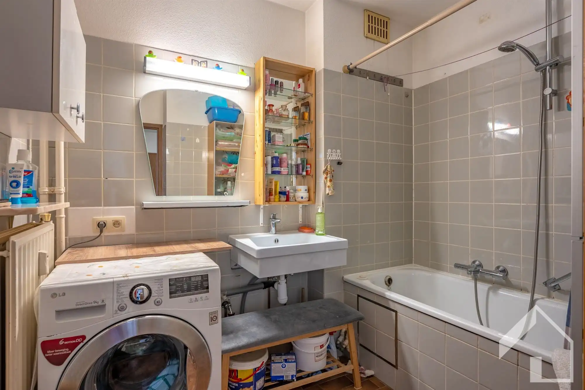 Appartement op de 8ste verdieping met 2 slaapkamers en een prachtig uitzicht foto 10