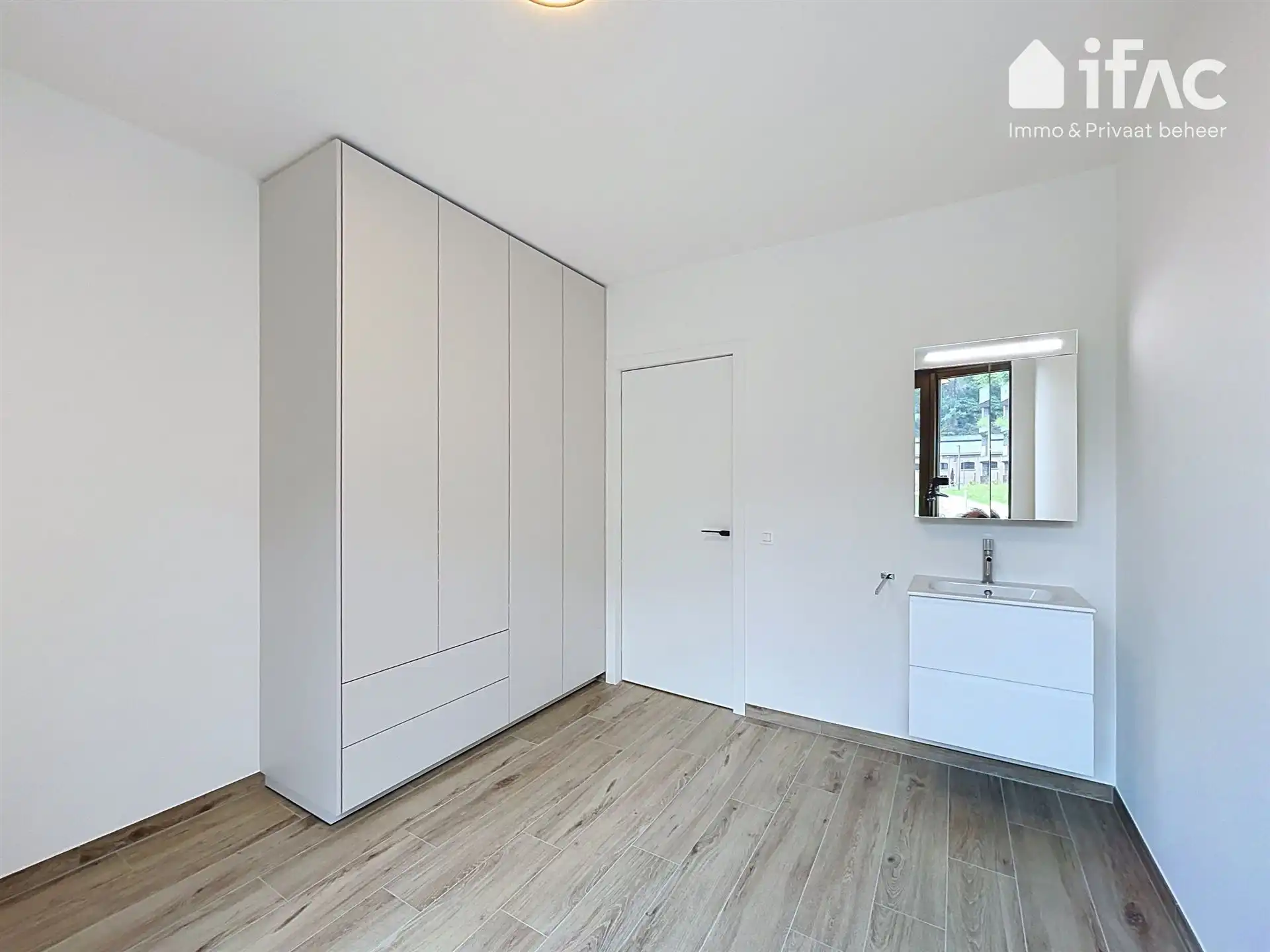 Gelijkvloers appartement met 3 slaapkamers op Panquin-site foto 8