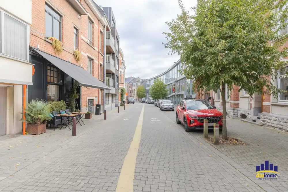 Charmante woning met handelsruimte in hartje Aalst foto 12