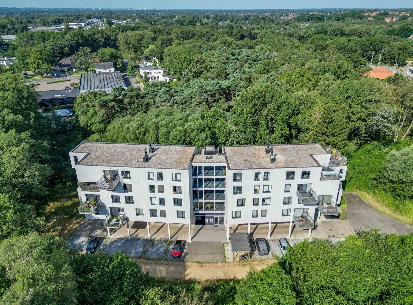 UNIEK INTREKKLAAR APPARTEMENT foto 2