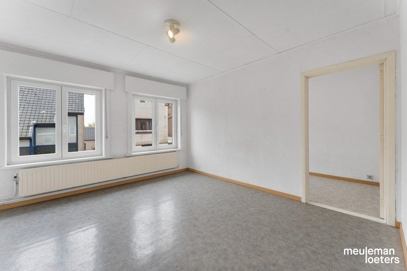 Te renoveren gezinswoning in centrum foto 12