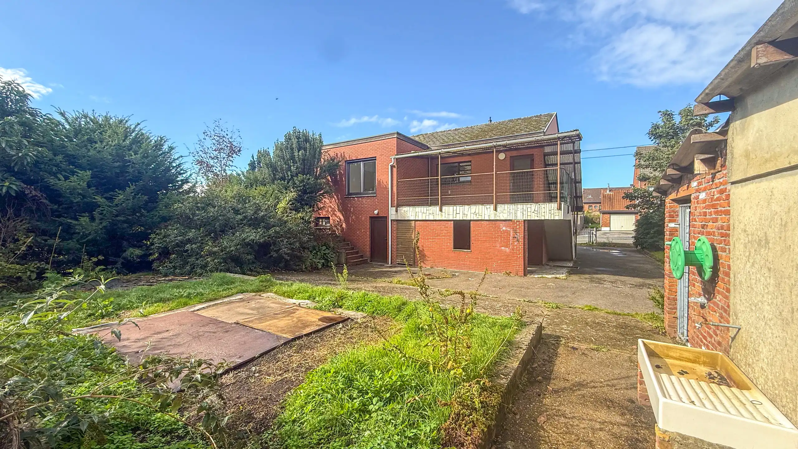 Ruime vrijstaande woning op 709 m² met veel potentieel! foto 53