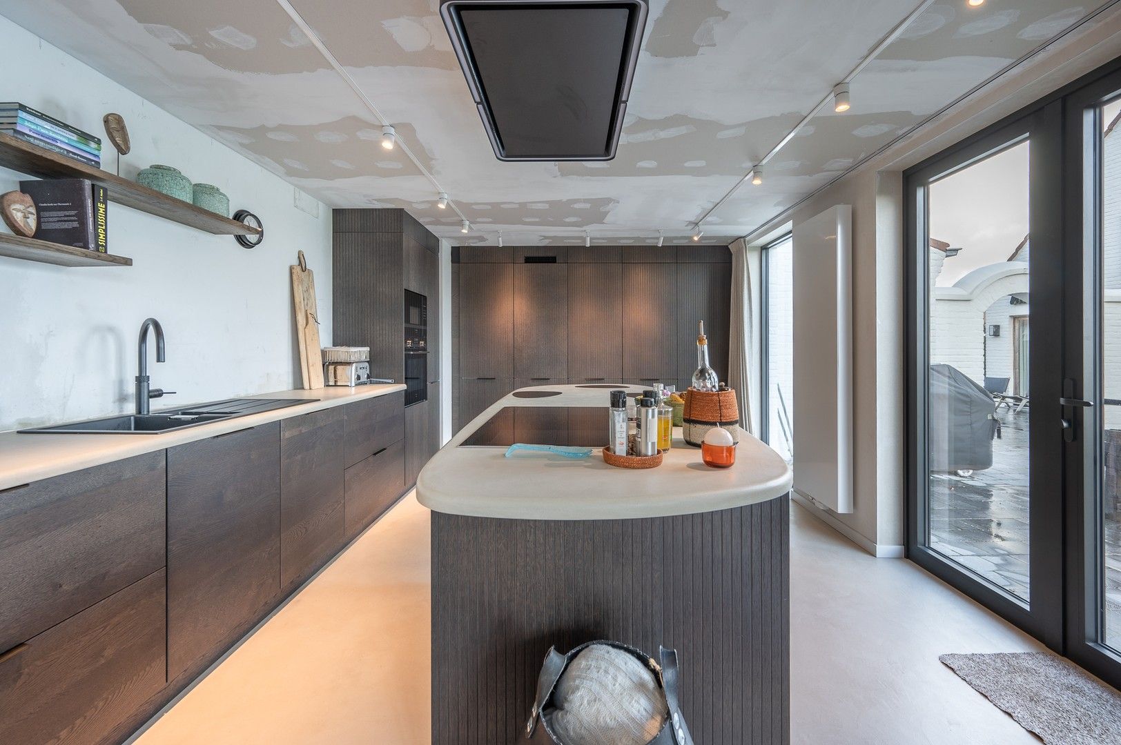 Charmante hoeve genietend van vergezichten op de velden in de natuur foto 9