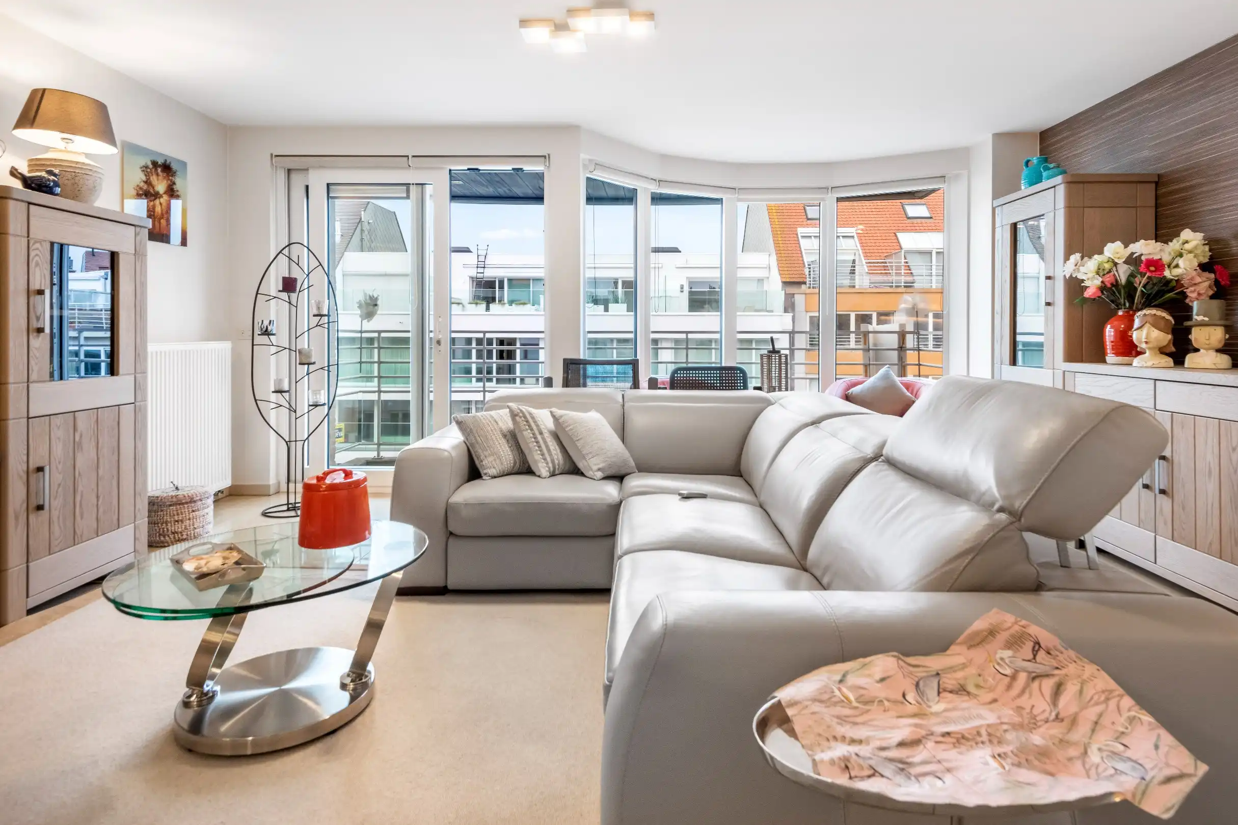 Aangenaam appartement gelegen in een kleine residentie op de Lippenslaan vlakbij de Zeedijk. foto 3