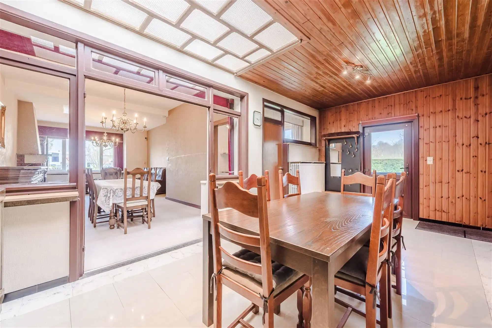 Halfopen woning op perceel van 538 m² met tuin en garage  foto 8