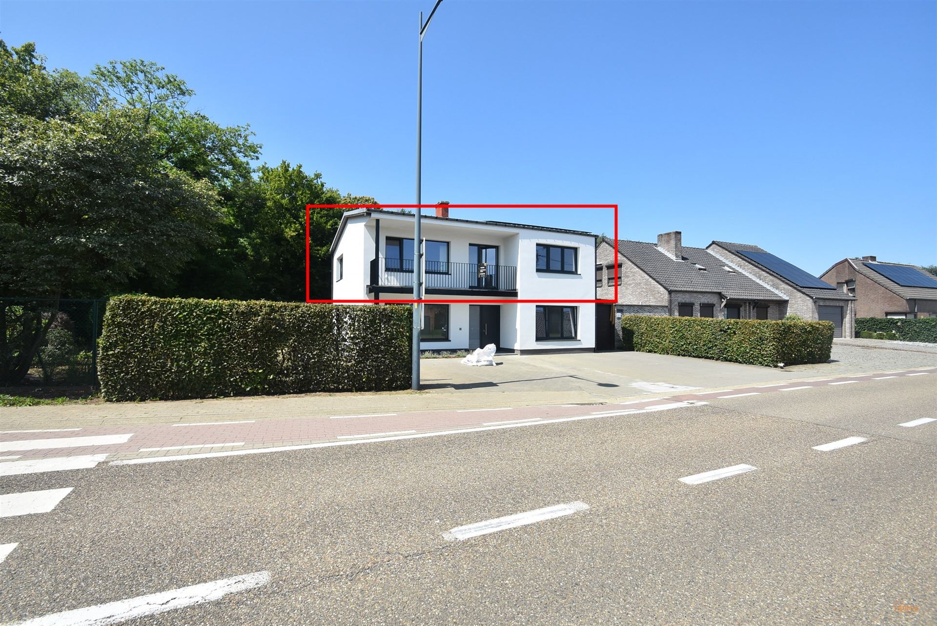 Appartement foto {{pictureIndex}}
