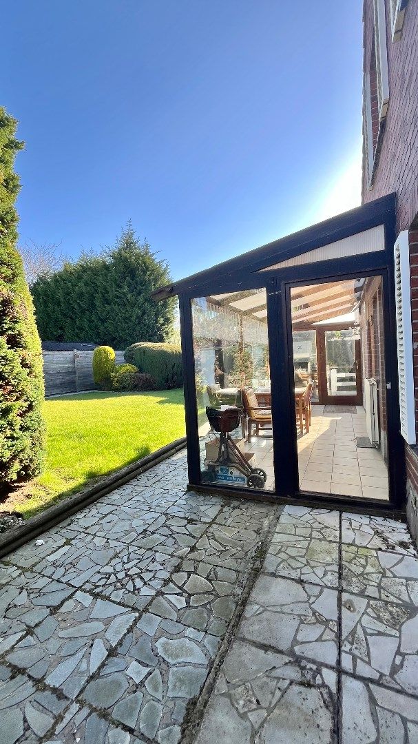 Alleenstaande woning met 3 kamers, garage en mooi zicht op de tuin/molen foto 8