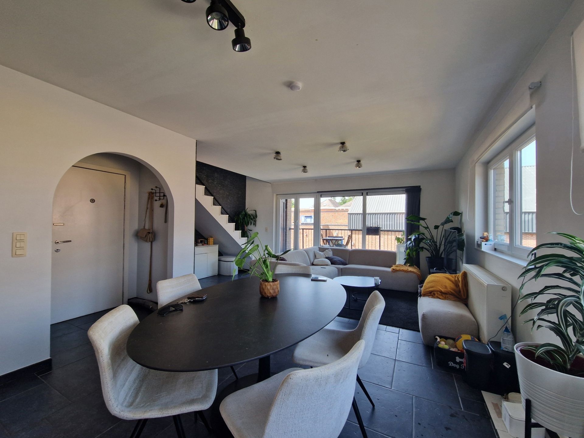 Ruim tweeslaapkamer appartement met zolder te Nieuwrode foto 4