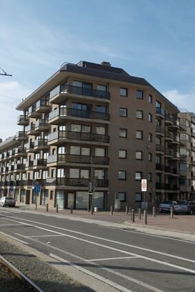 ()=>{if(producerUpdateValueVersion(node),producerAccessed(node),node.value===ERRORED)throw node.error;return node.value} Troonstraat 203 -/3e - 8400 Oostende