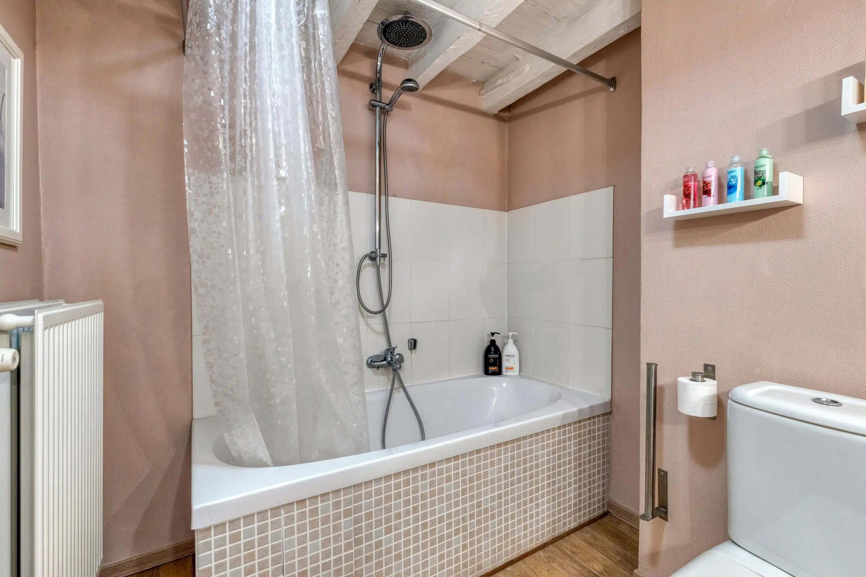 Instapklaar huis met 2 slaapkamers in Assebroek foto 10
