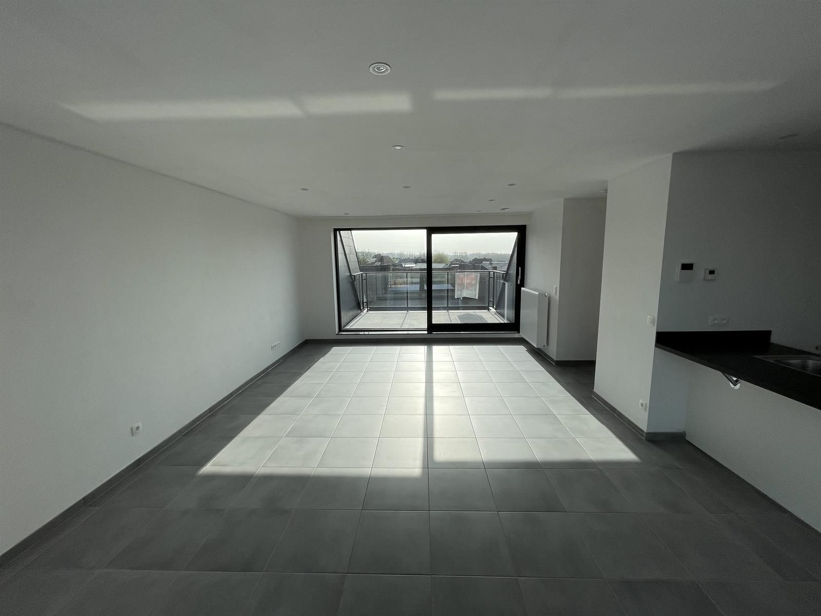 HERZELE - Uniek BEN-appartement in recente residentie. foto 3