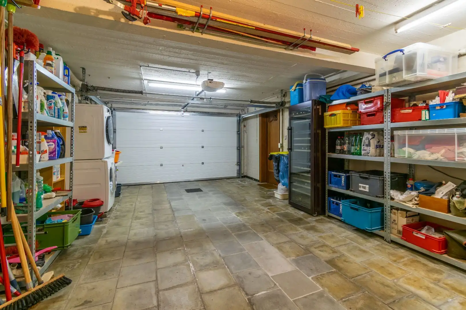 RUIME, INSTAPKLARE DRIEGEVEL BEL-ETAGE WONING ! foto 24
