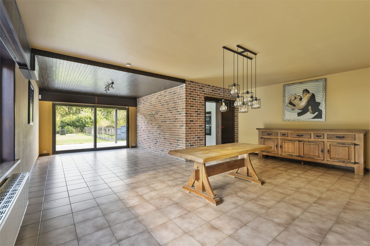 GERENOVEERDE WONING MET ADEMBENEMENDE VERGEZICHTEN foto 11