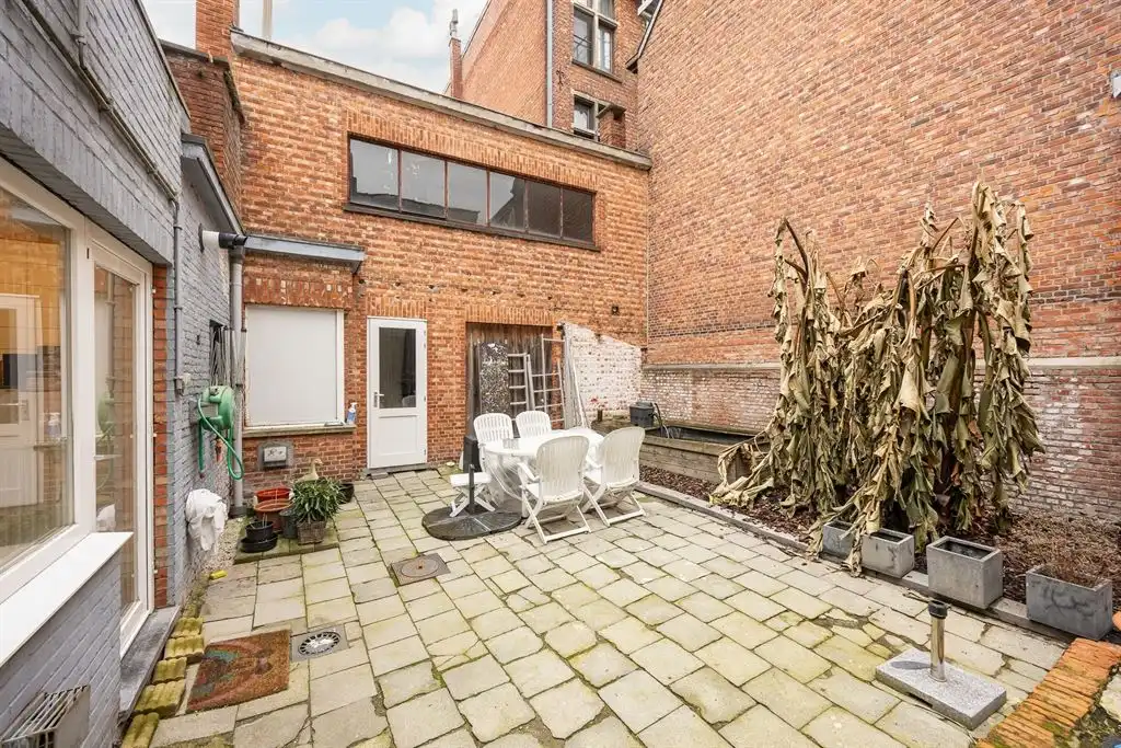 Instapklare woning met tuin foto 2