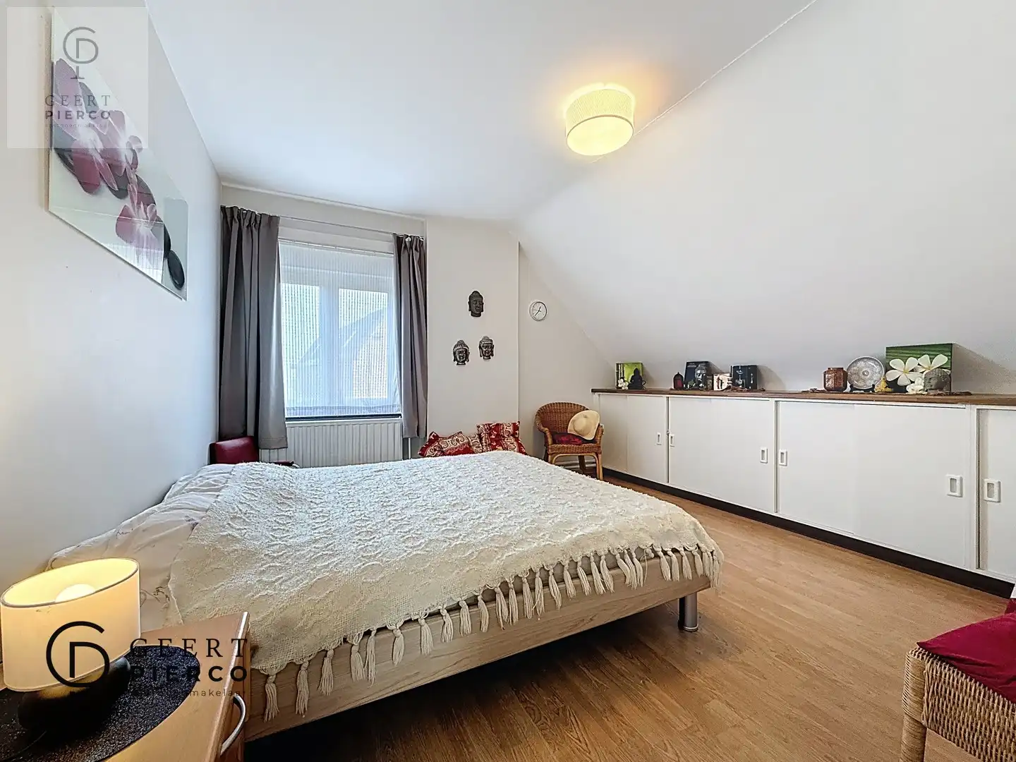 Knappe gerenoveerde gezinswoing foto 38