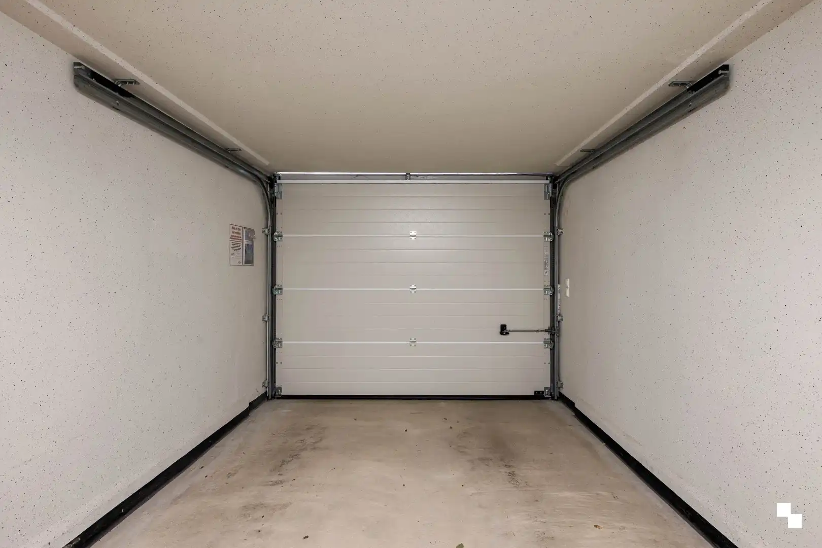Luxueus gelijkvloers bijna energieneutraal appartement te Ingelmunster foto 23