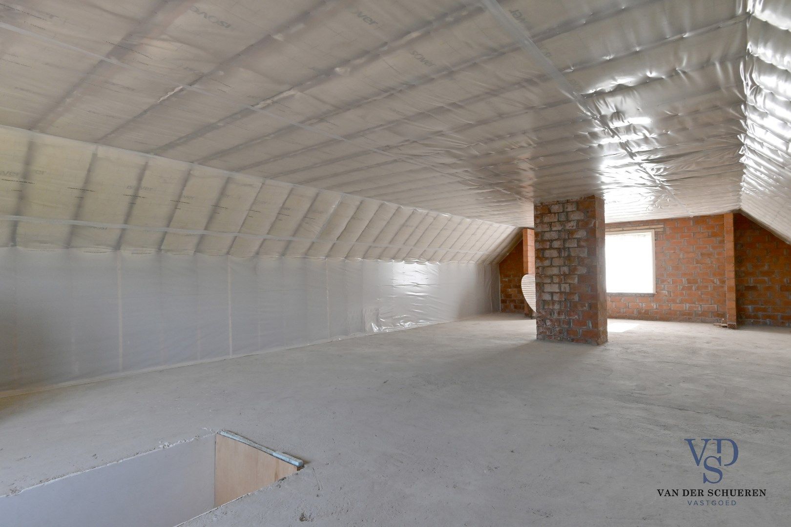 Ruime woning op unieke locatie in het groen, vlakbij Dikkele foto 21