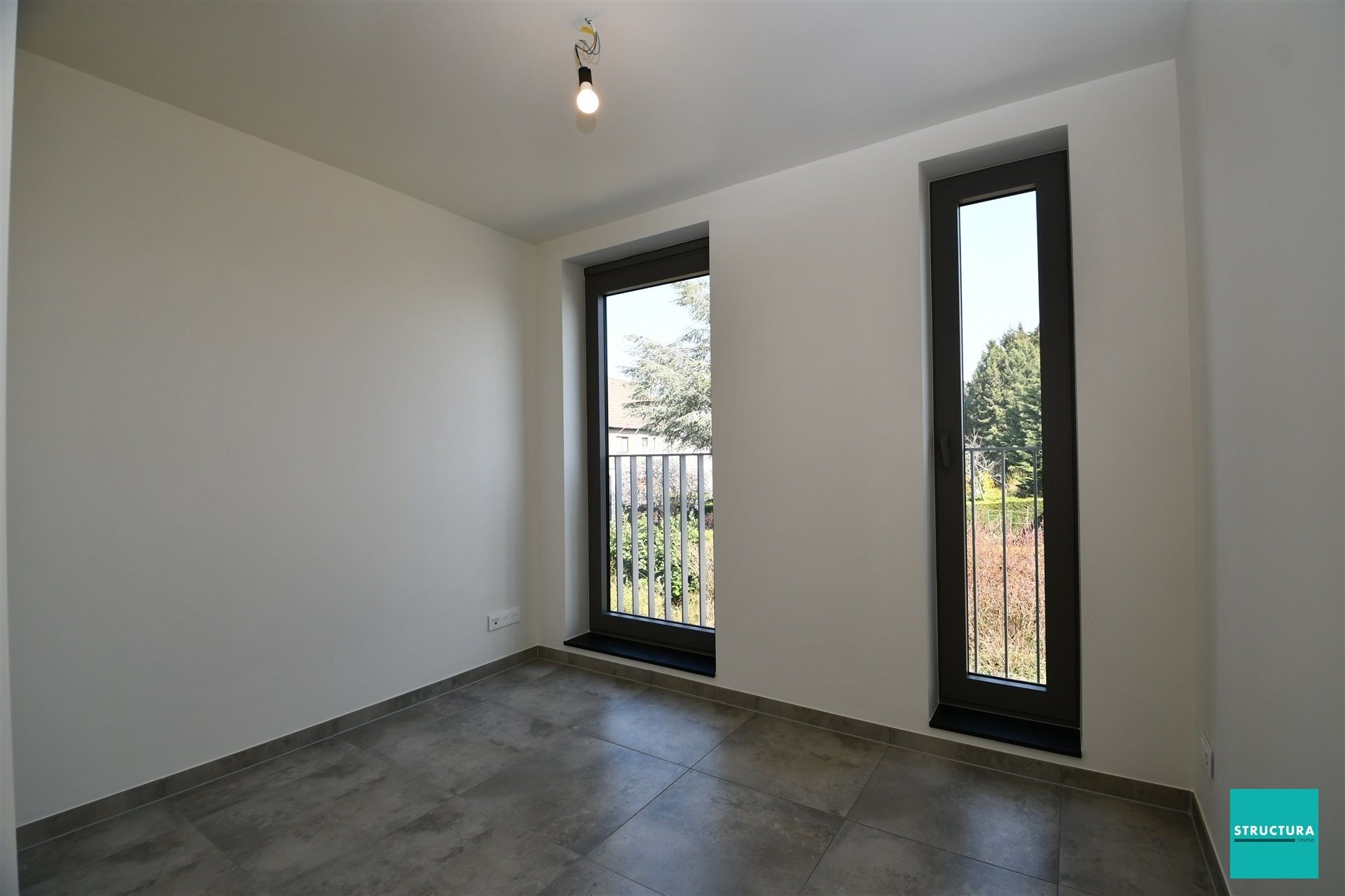 BEZOEKEN VOLZET - Appartement met twee slaapkamers, twee badkamers, terras, garage en kelder foto 6