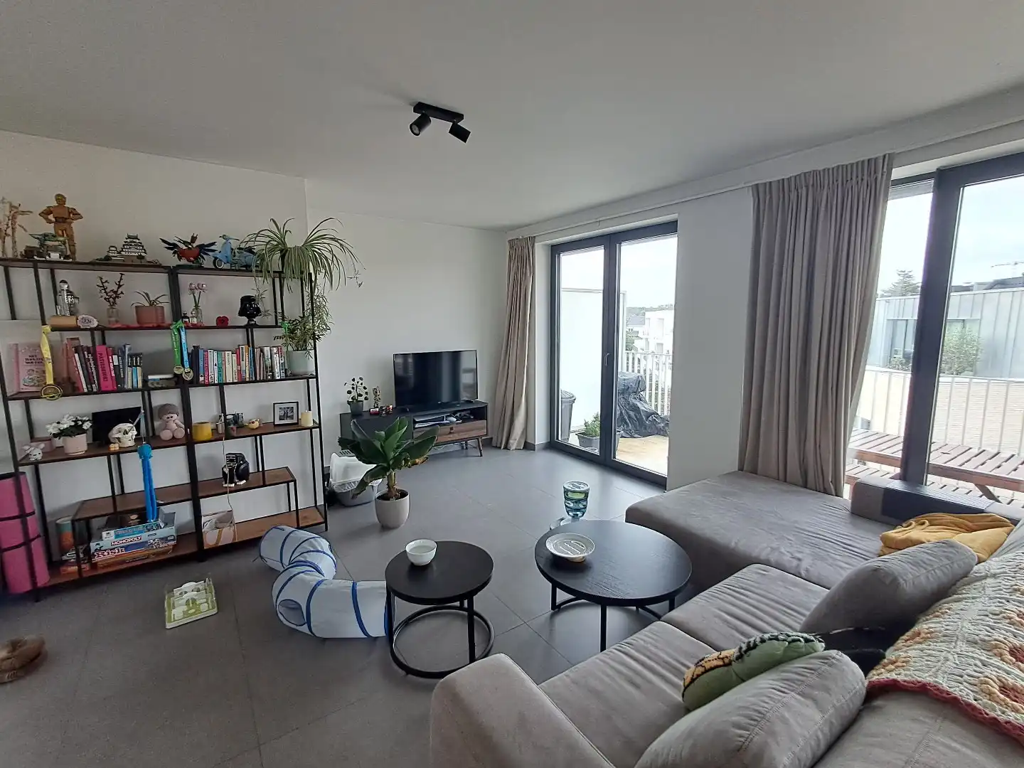 Instapklaar appartement op topligging te Sint-Michiels  foto 2