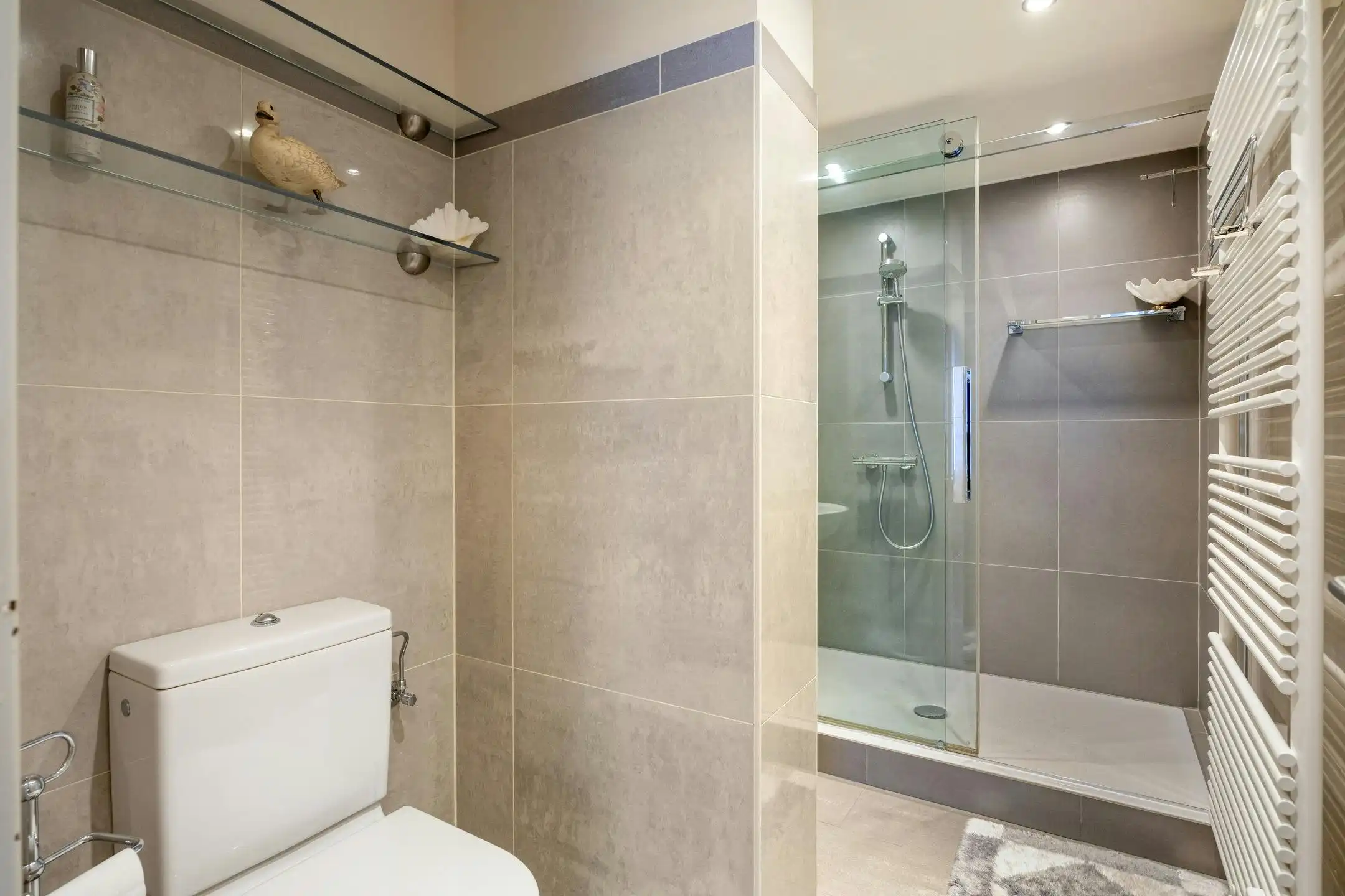 Appartement met twee slaapkamers en parkzicht te koop in Antwerpen centrum foto 23