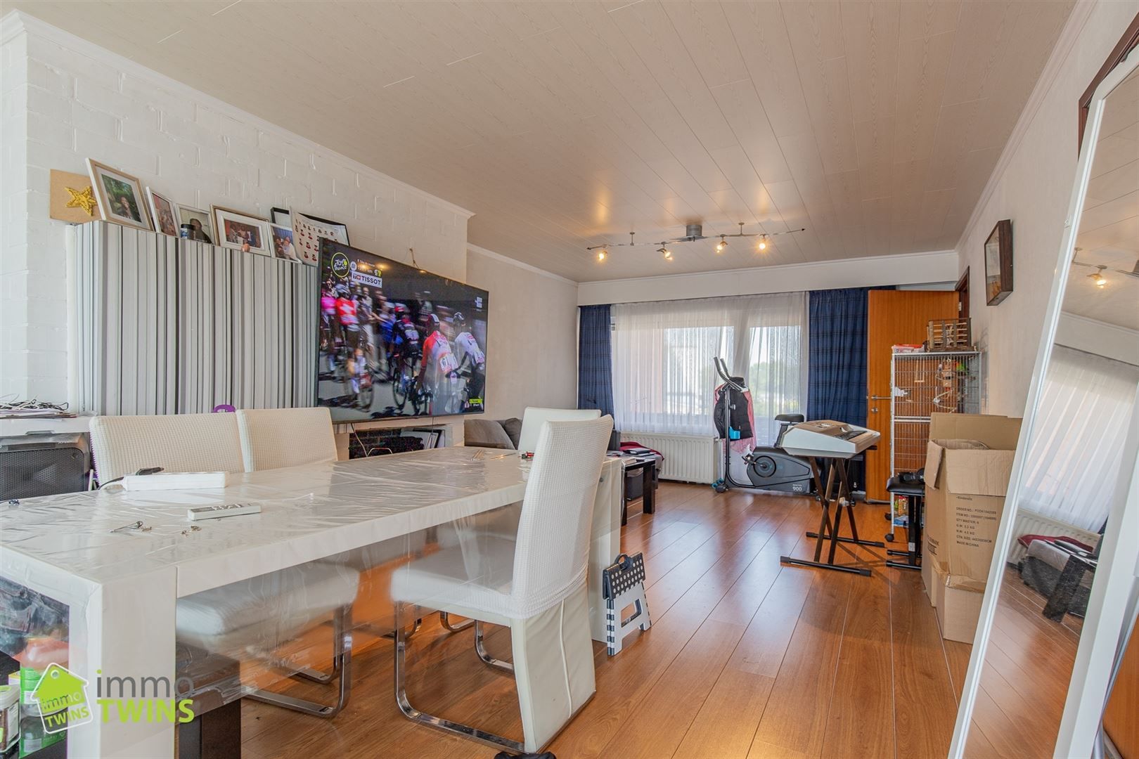 Appartement met 3 slaapkamers, 2 terrassen te Baasrode foto 3