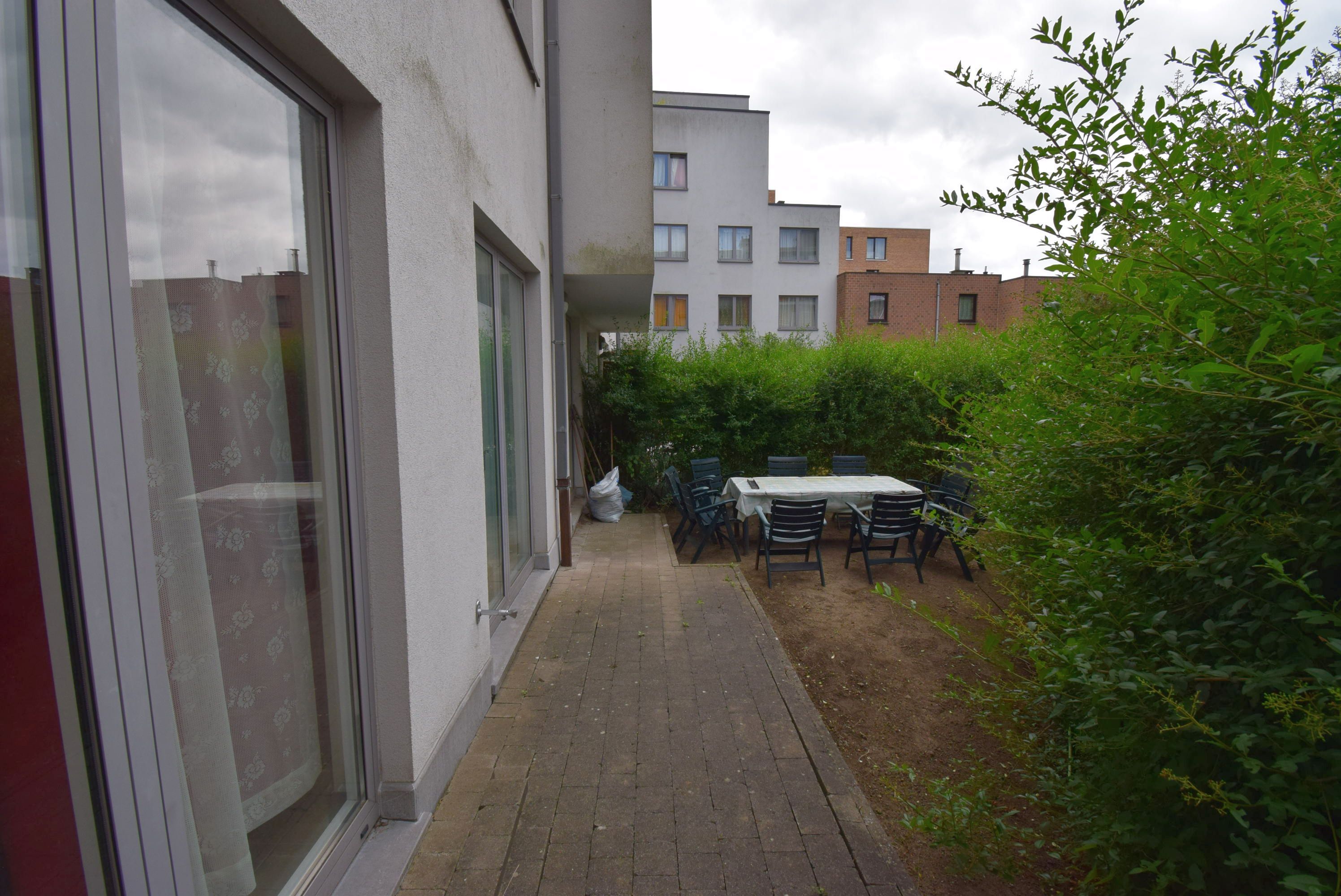 Appartement 4 slaapkamers met tuin foto 5