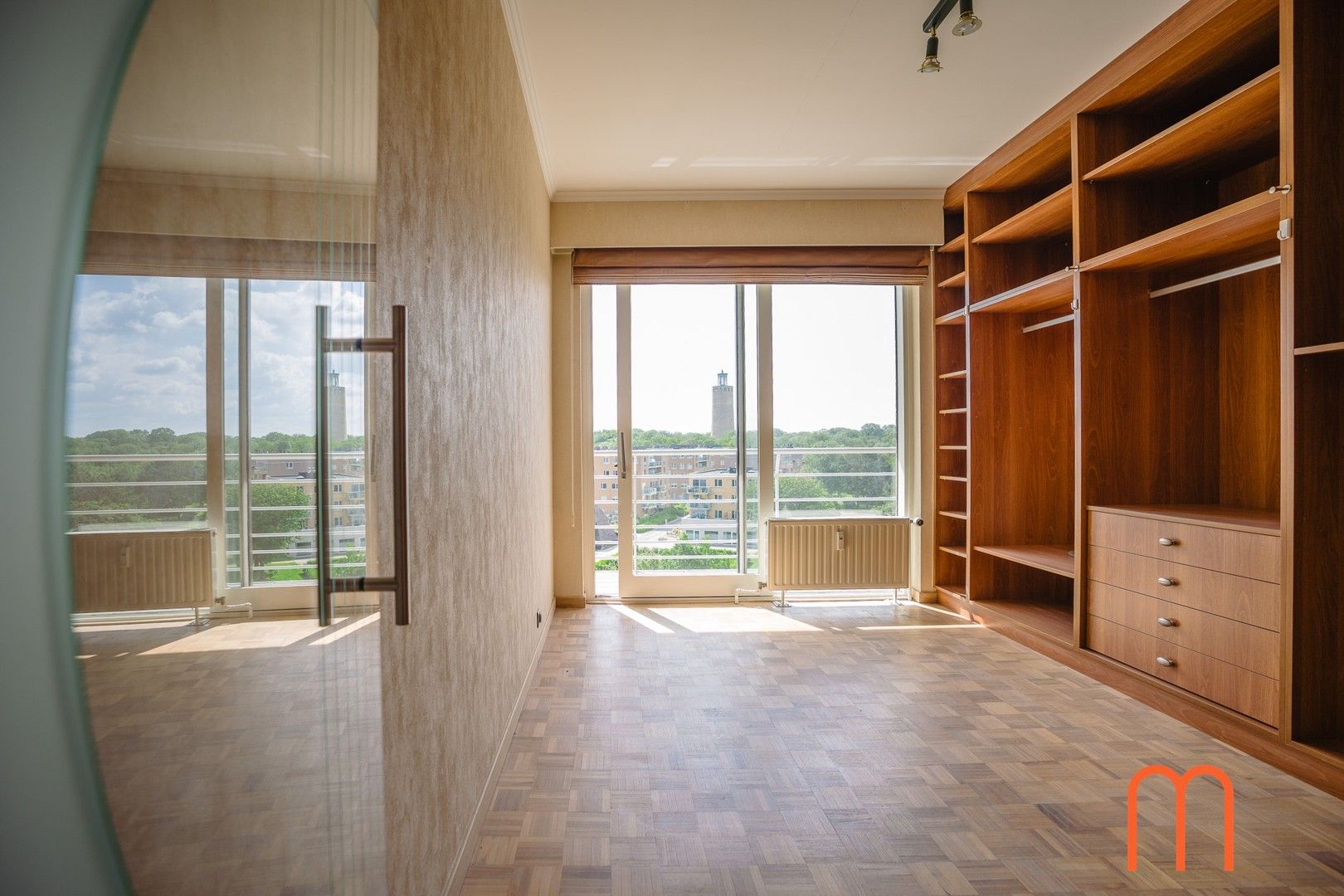 Prachtig appartement met adembenemende uitzichten in residentie Melinda. foto 12