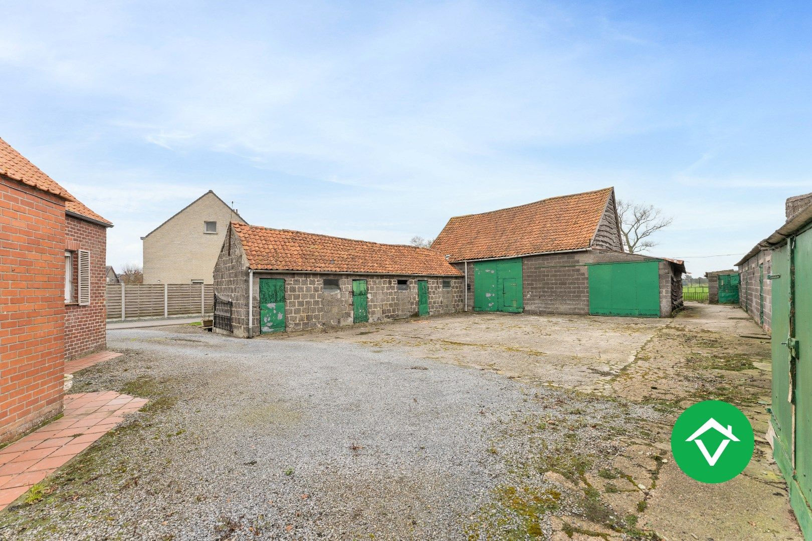 Alleenstaande hoeve met koterijen en vergezichten te Koekelare foto 19